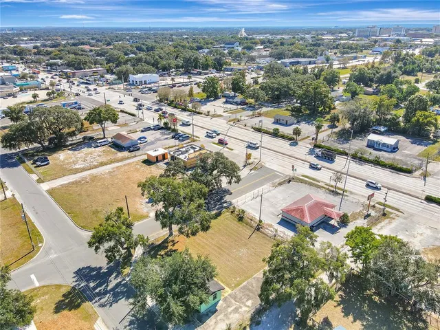 a view of a terrace with sitting area