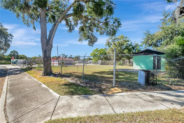 $599,000 | 305 West Memorial Boulevard, Lakeland, FL 33815