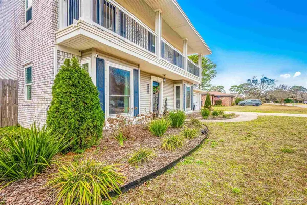 $3,000 | 4261 Obregon Drive, Pensacola, FL 32504