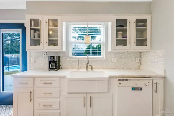 $3,000 | 4261 Obregon Drive, Pensacola, FL 32504