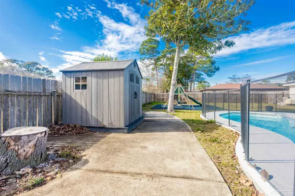 $3,000 | 4261 Obregon Drive, Pensacola, FL 32504