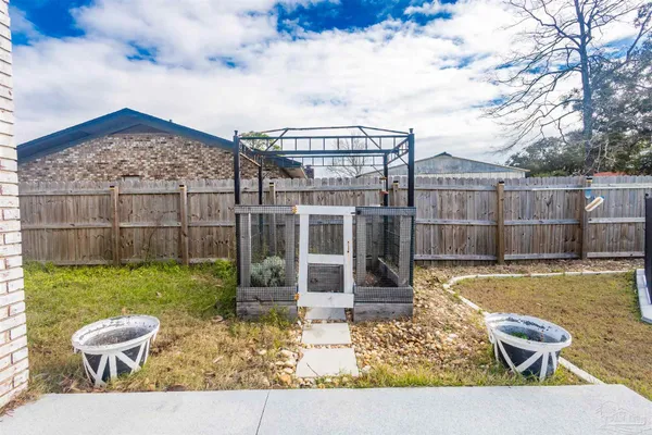 $3,000 | 4261 Obregon Drive, Pensacola, FL 32504