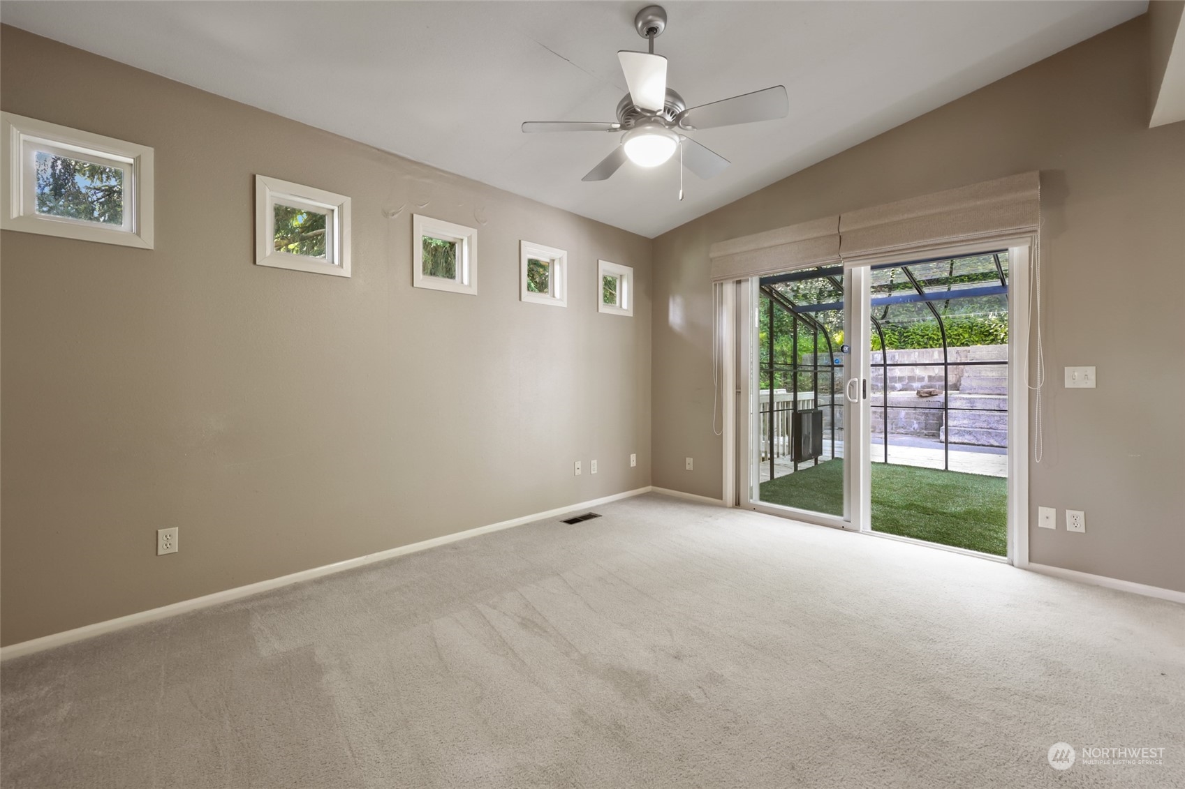13835 17th Avenue Southwest Burien, WA 98166 - Photo 15 of 33 a view of an empty room with a window