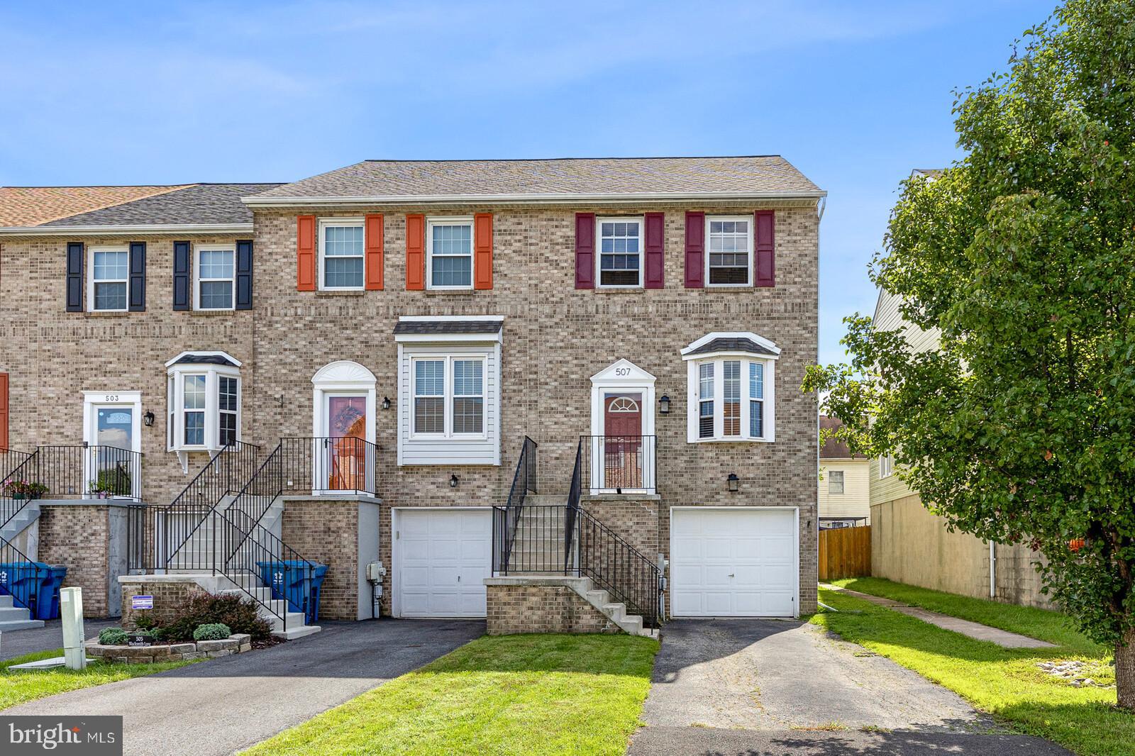 507 Blacksmith Lane Newark, DE 19702 - Photo 2 of 31