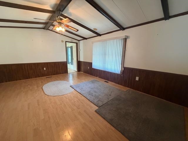 141 Lancaster Road, Unit TRLR 14 Gorham, NH 03581 - Photo 10 of 24