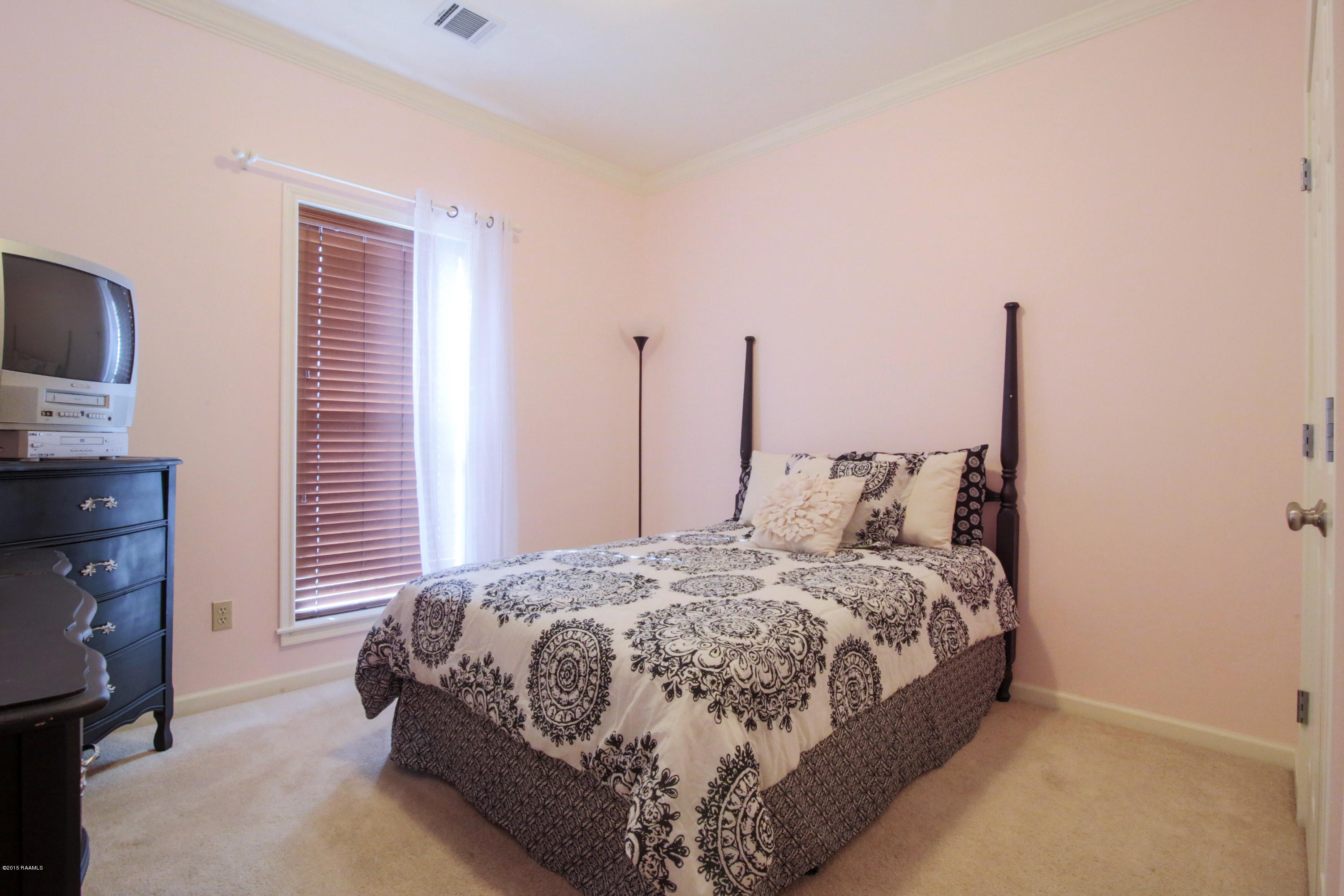 100 Rue Aubin Lafayette, LA 70503 - Photo 5 of 26 _06A7982