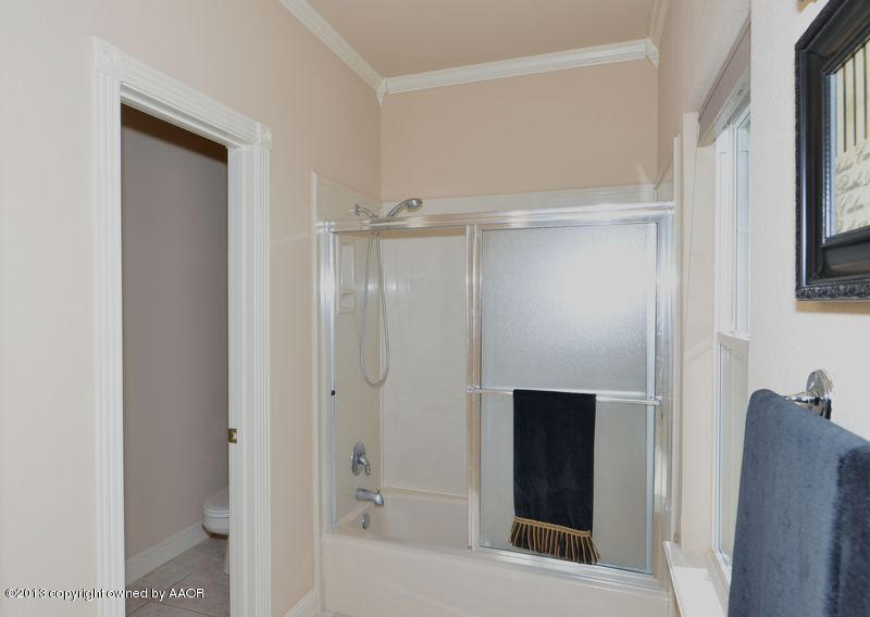 17301 White Wing Road Canyon, TX 79015 - Photo 24 of 40 Bathroom 2