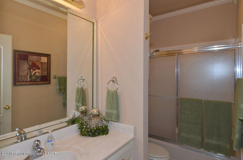 17301 White Wing Road Canyon, TX 79015 - Photo 25 of 40 Bathroom 3