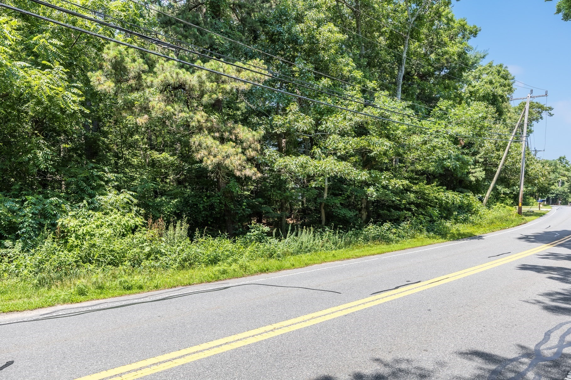 57 Red Brook Road Falmouth, MA 02536 - Photo 7 of 32 Gallery Image 7