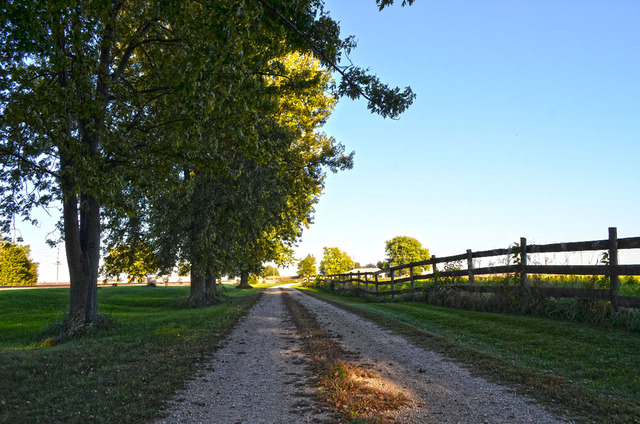 4405 East 7th Road Mendota, IL 61342 - Photo 4 of 14