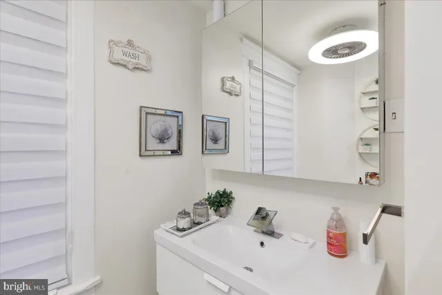 $2,850 | 405 Reading Avenue, Reading, PA 19611