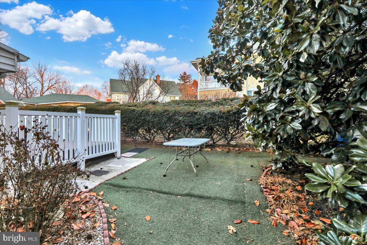 405 Reading Avenue Reading, PA 19611 - Photo 25 of 27