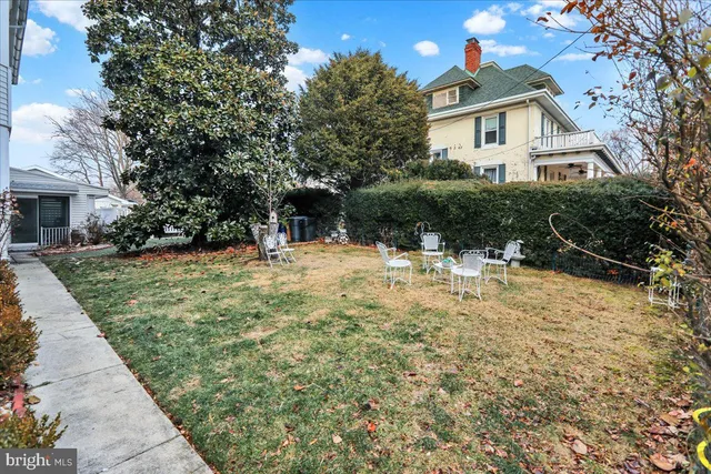 $2,850 | 405 Reading Avenue, Reading, PA 19611