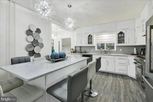 $2,850 | 405 Reading Avenue, Reading, PA 19611