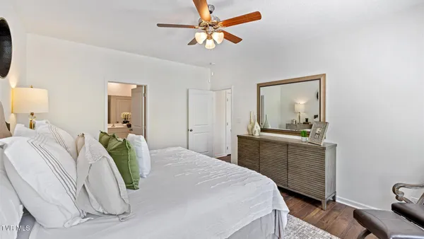 $415,075 | 211 Artist Avenue, Johnson City, TN 37615