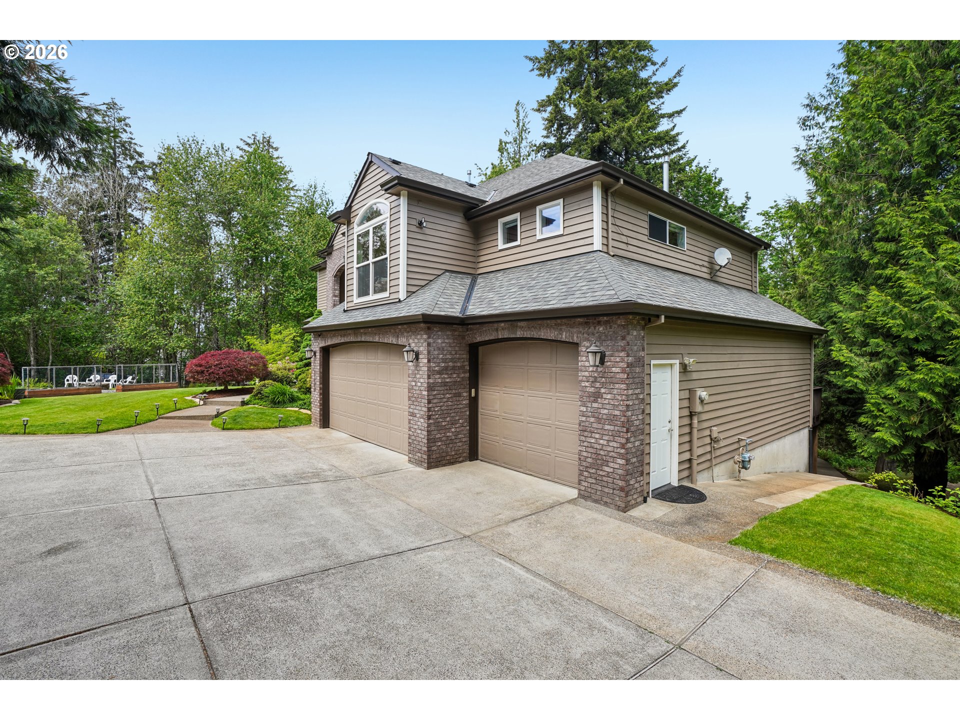 1488 Southwest 17th Court Gresham, OR 97080 - Photo 3 of 48