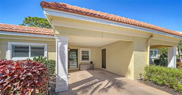 $510,000 | 4860 Gulf Of Mexico Drive, Unit VILLA 13, Longboat Key, FL 34228