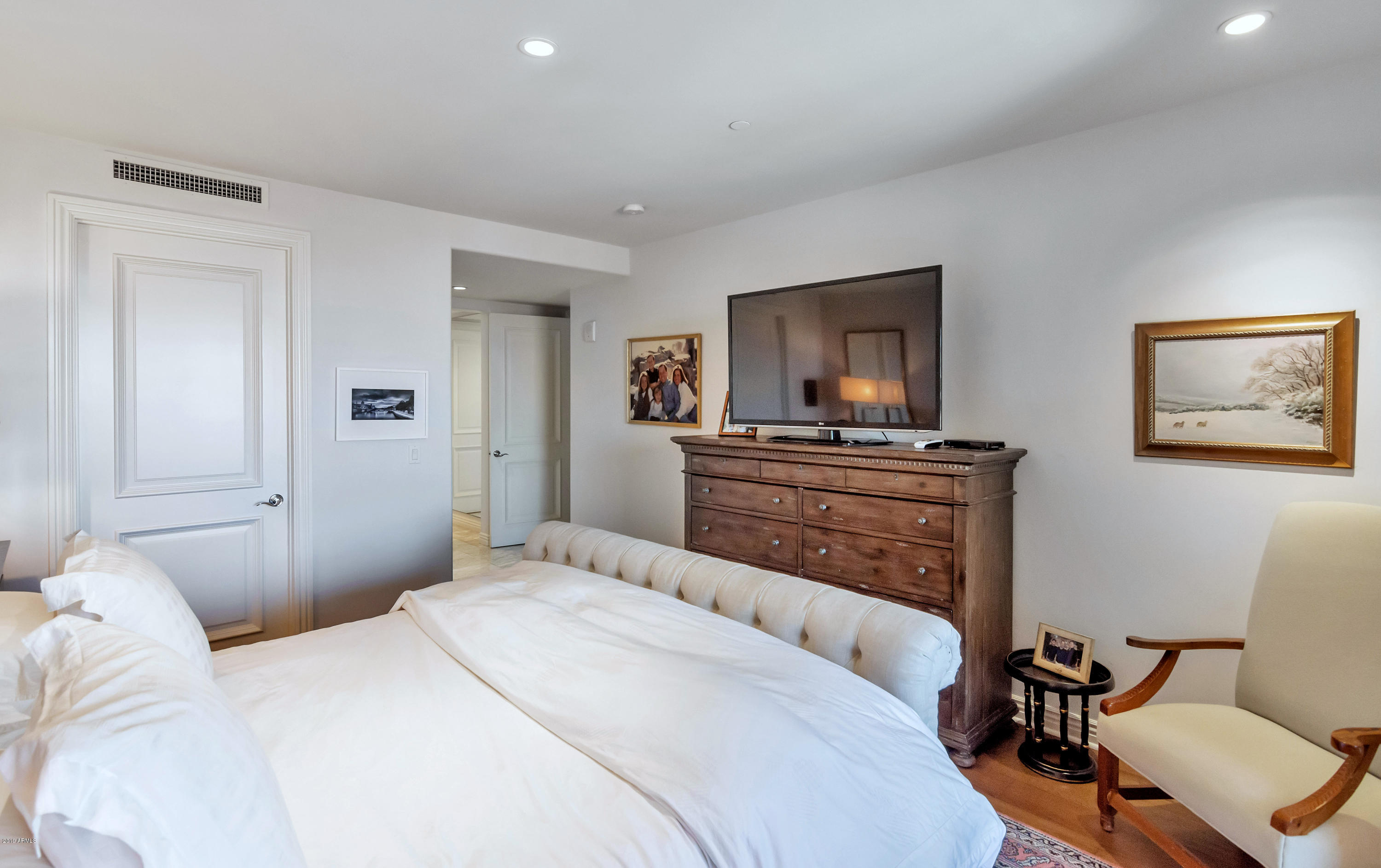 7181 East Camelback Road, Unit 502 Scottsdale, AZ 85251 - Photo 12 of 47 Master Bedroom