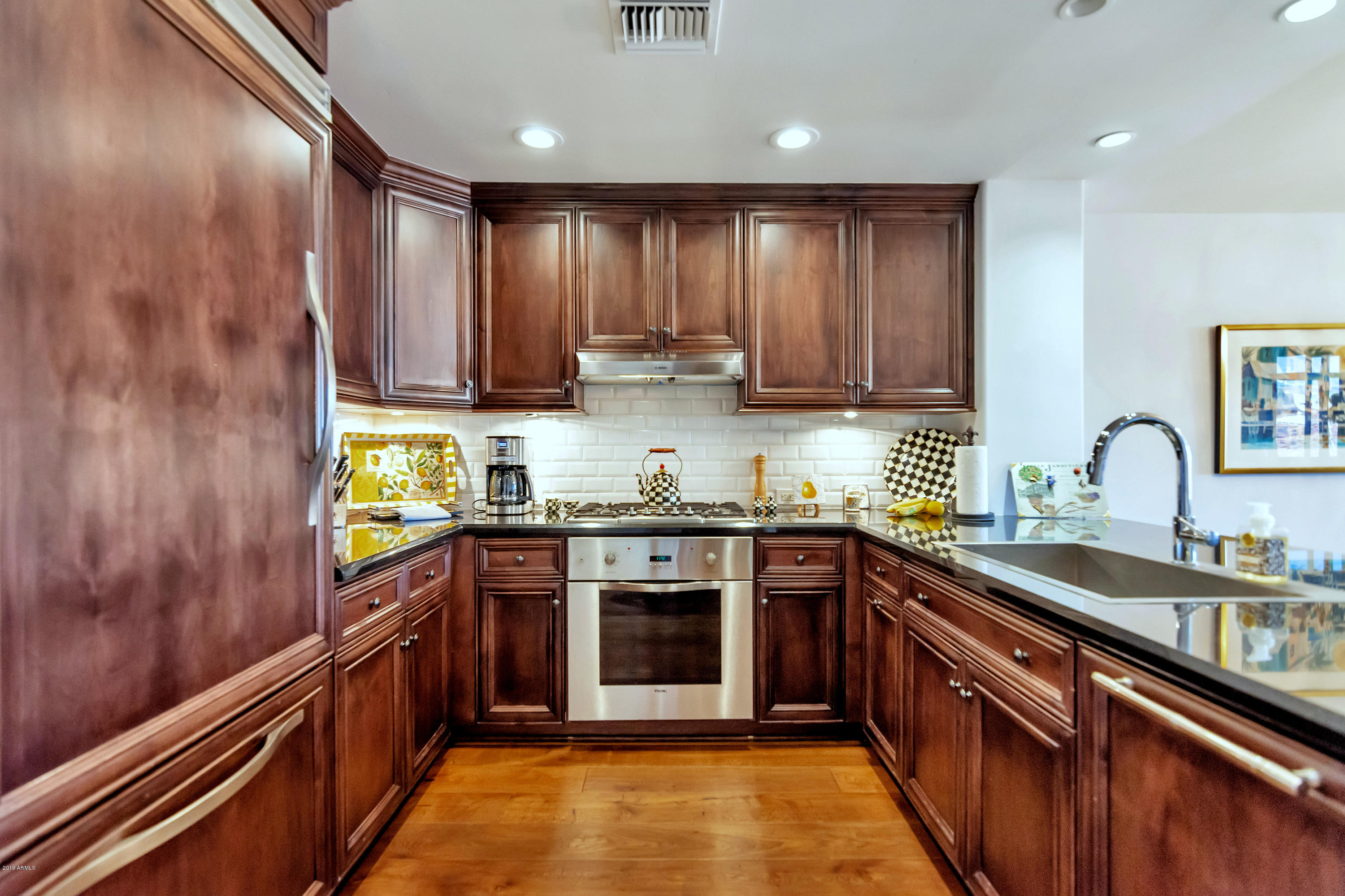 7181 East Camelback Road, Unit 502 Scottsdale, AZ 85251 - Photo 8 of 47 Kitchen From Entry