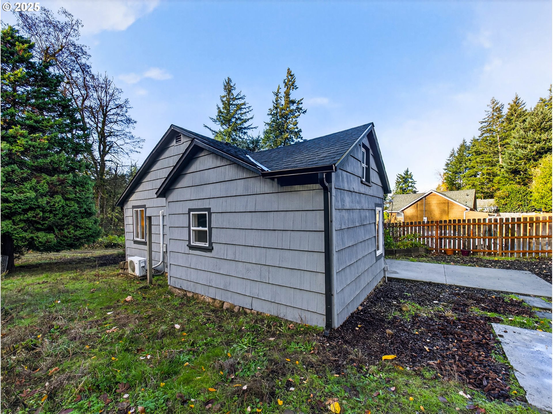 900 Southwest Sadie B Avenue Cascade Locks, OR 97014 - Photo 24 of 29 a view of a house with a yard