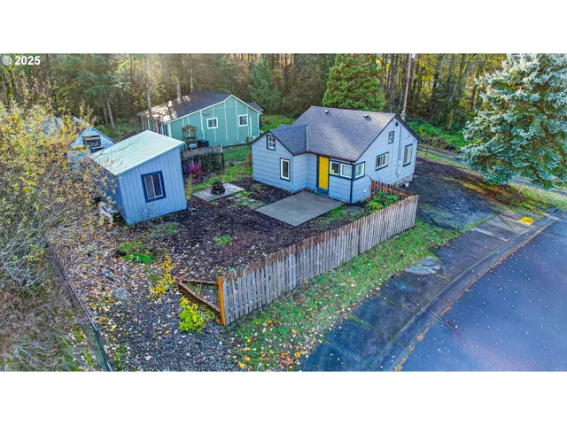 $350,000 | 900 Southwest Sadie B Avenue, Cascade Locks, OR 97014