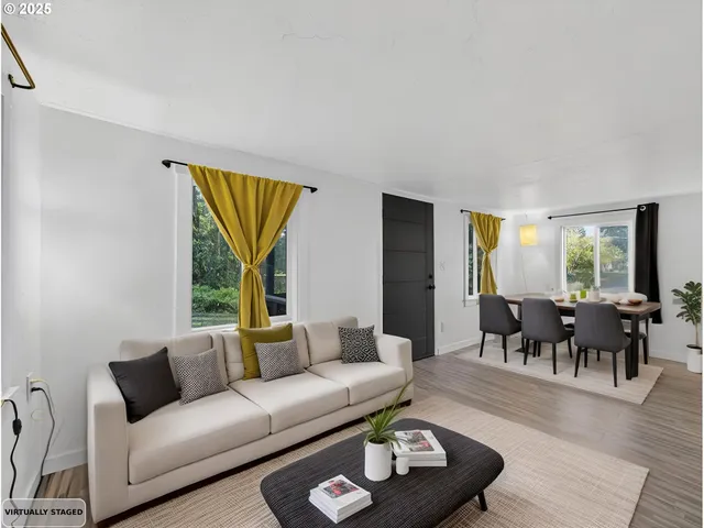 $350,000 | 900 Southwest Sadie B Avenue, Cascade Locks, OR 97014