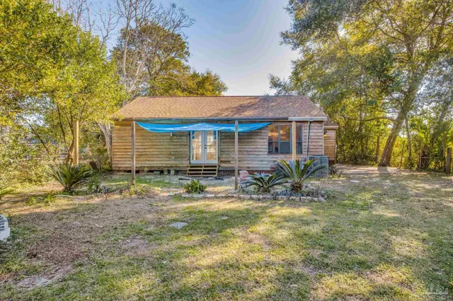 $160,000 | 10 Park Drive, Pensacola, FL 32507