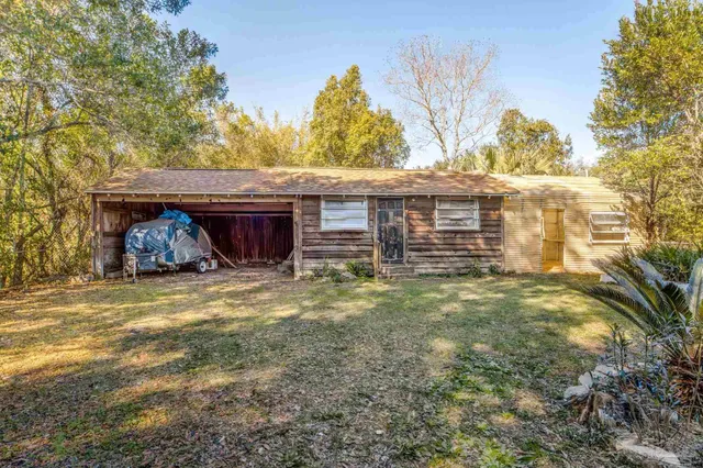 $160,000 | 10 Park Drive, Pensacola, FL 32507