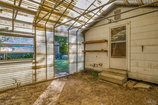 $155,000 | 10 Park Drive, Pensacola, FL 32507