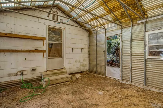 $160,000 | 10 Park Drive, Pensacola, FL 32507