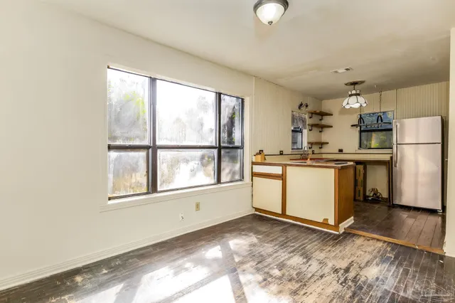 $160,000 | 10 Park Drive, Pensacola, FL 32507