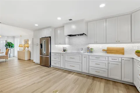$1,275,000 | 4908 Taywater Dell, Sarasota, FL 34235