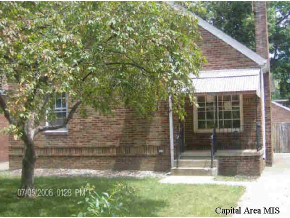 1910 South Walnut Street Springfield, IL 62704 - Photo 1 of 2