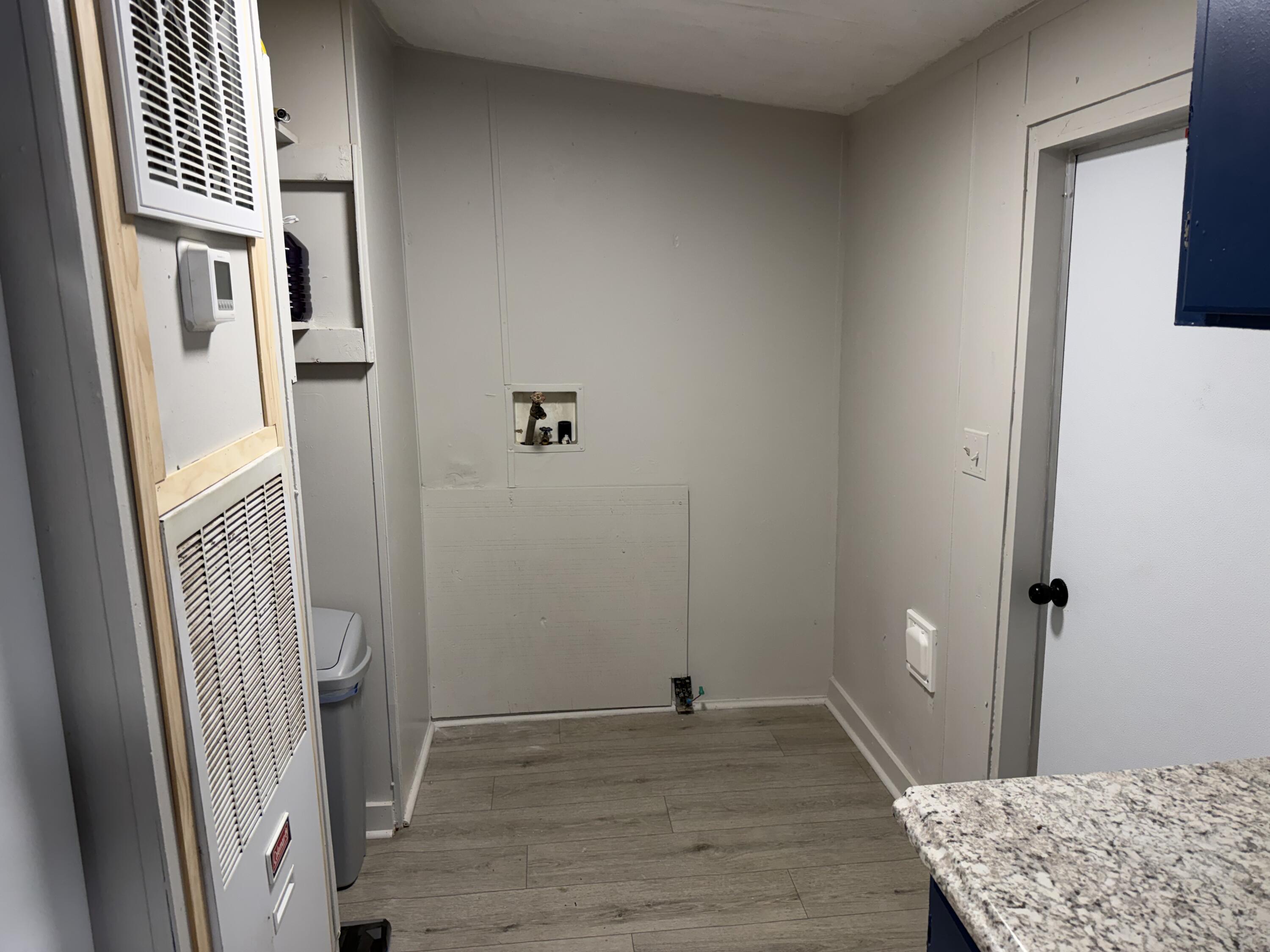 6862 Moses Dingle Road Manning, SC 29102 - Photo 8 of 17
