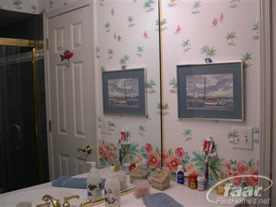 2247 North Long Lake Road Fenton, MI 48430 - Photo 16 of 26 20274331-15.JPG