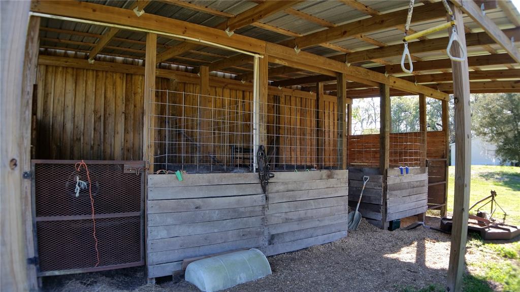 18635 Phillips Road Brooksville, FL 34604 - Photo 4 of 18 a view of outdoor space and wooden deck