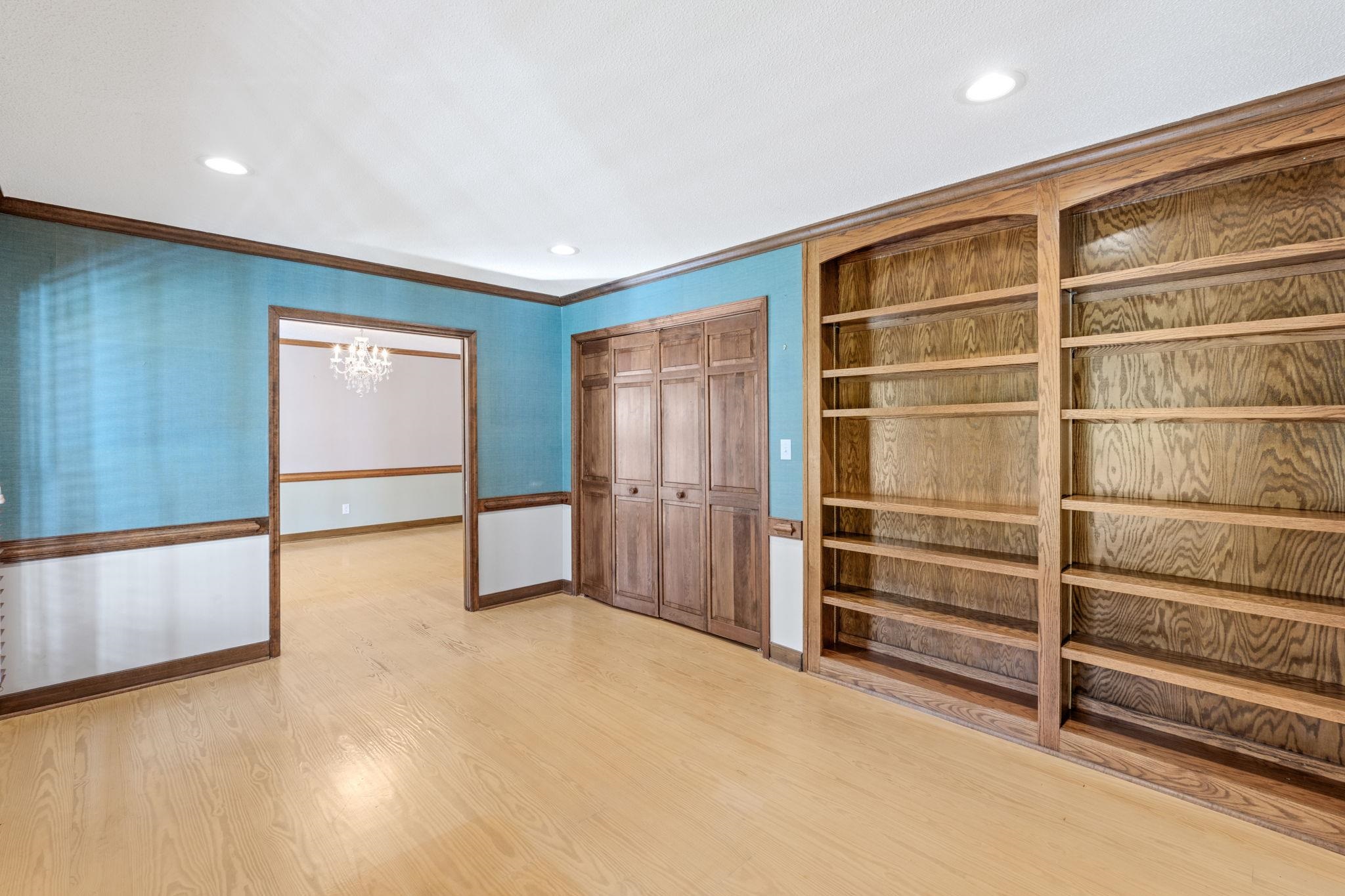 317 East Killarney Lake Moore, SC 29369 - Photo 20 of 48