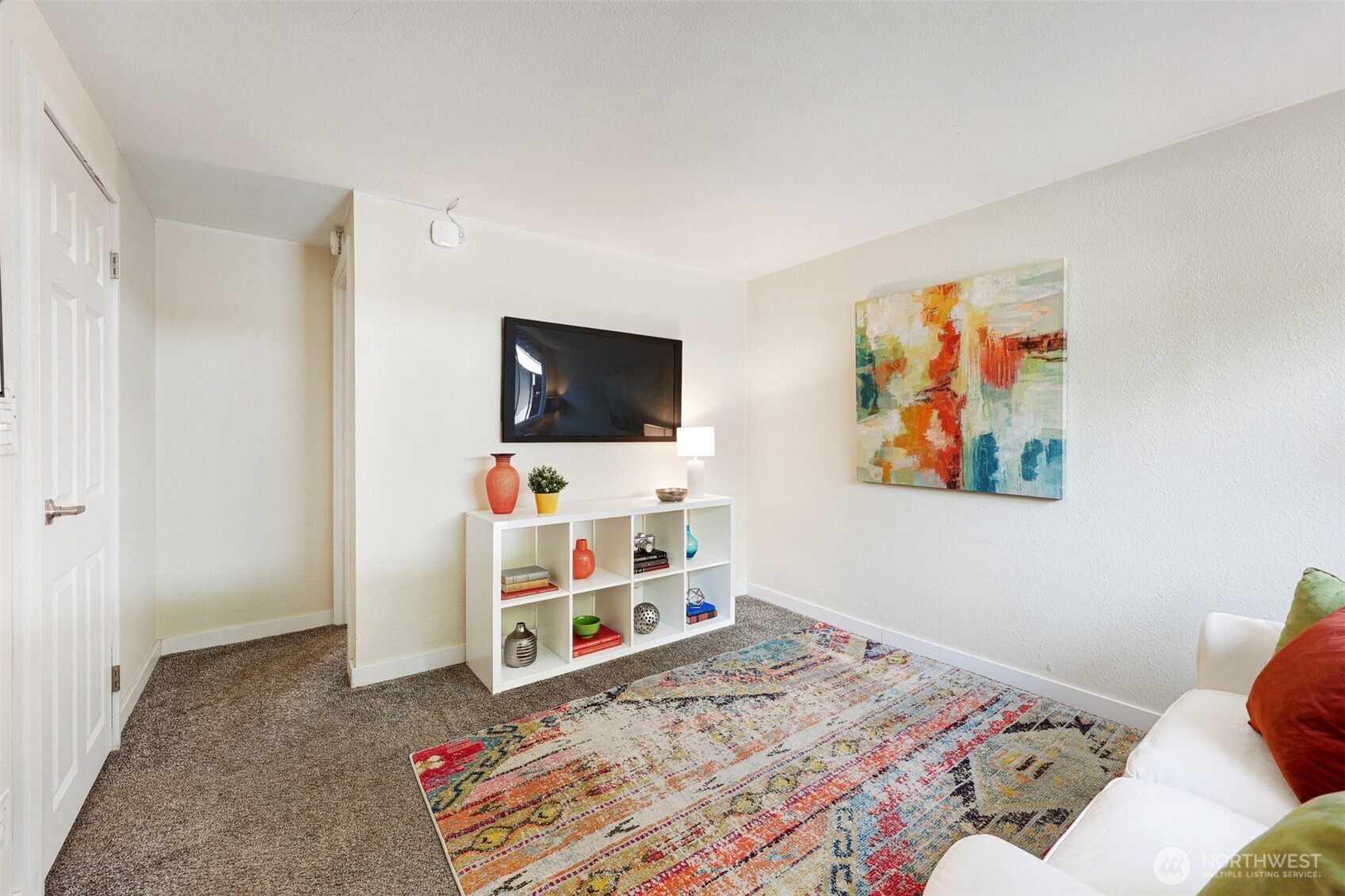 8005 220th Street Southwest Edmonds, WA 98026 - Photo 14 of 32