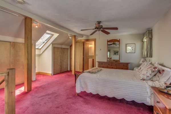 38 Edgecliff Road, Unit 2 Watertown, MA 02472 - Photo 23 of 27 Gallery Image 23