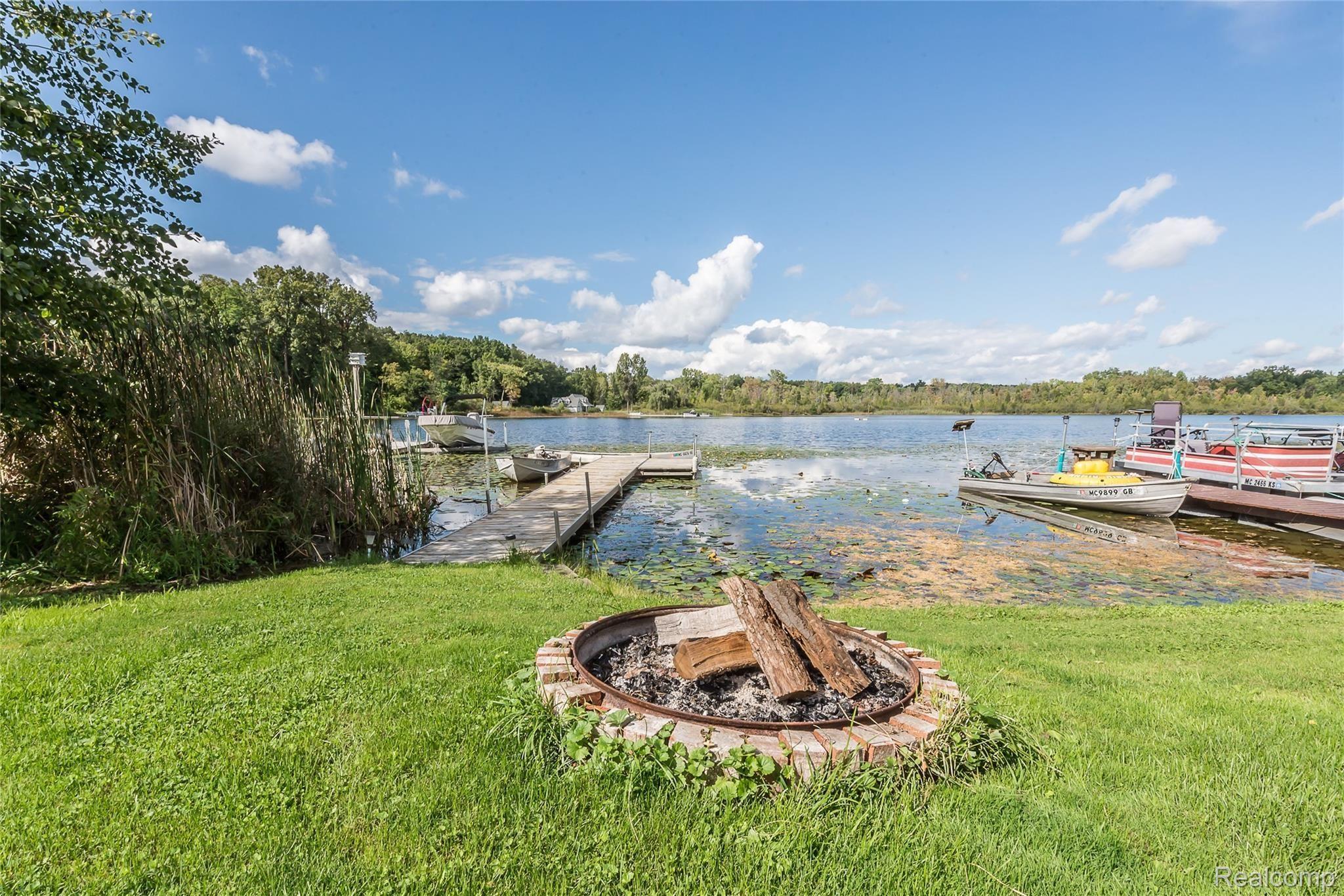 2555 Melvin Road Pinckney, MI 48169 - Photo 13 of 32 DSC_8605.jpg