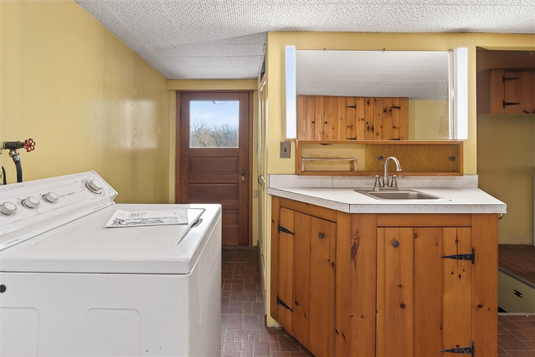 252 Fisher Road Phelps, NY 14532 - Photo 11 of 47