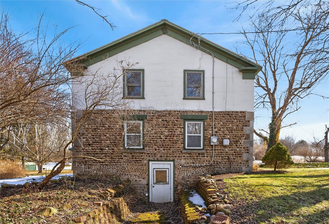 252 Fisher Road Phelps, NY 14532 - Photo 4 of 47
