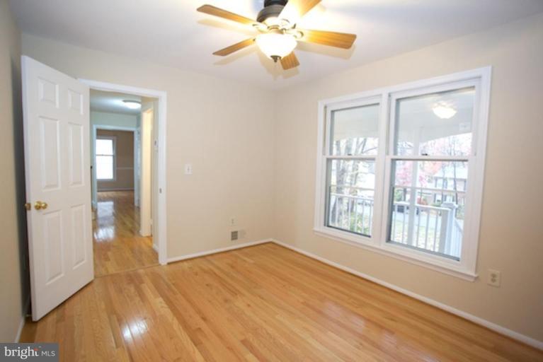 10711 Cross School Road Reston, VA 20191 - Photo 8 of 22 Den