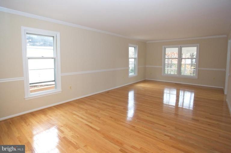 10711 Cross School Road Reston, VA 20191 - Photo 10 of 22 Living Room #2
