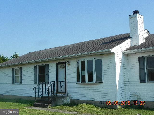 6107 Delaware Line Road Rhodesdale, MD 21659 - Photo 2 of 22 Exterior (Front)