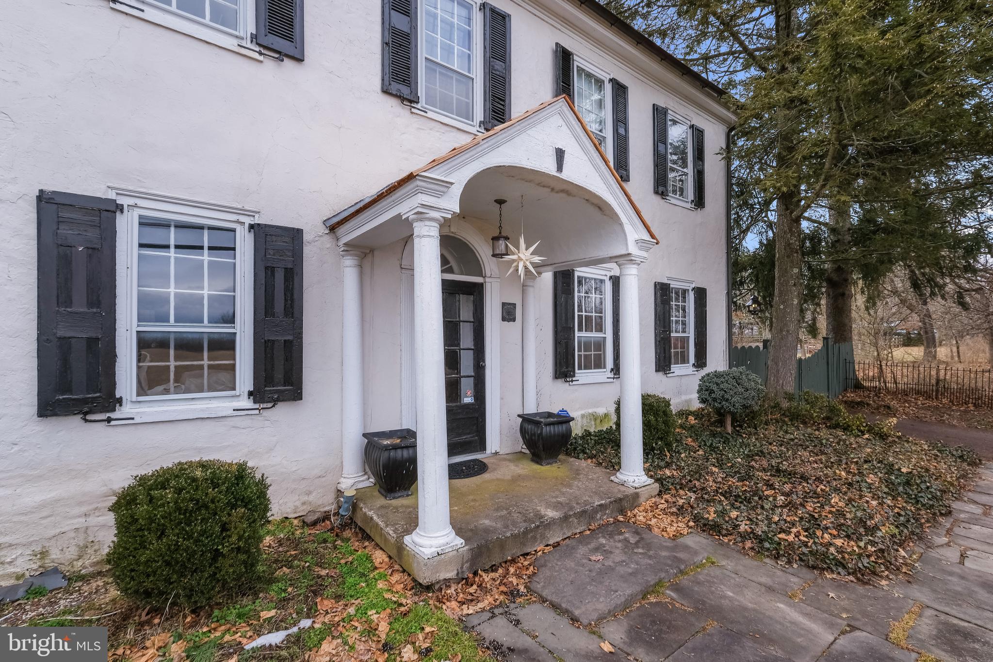 722 Elephant Road Perkasie, PA 18944 - Photo 4 of 90
