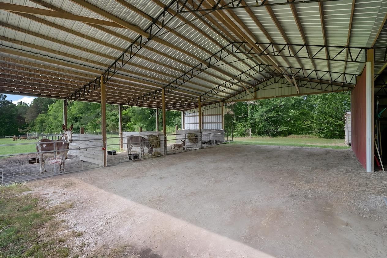 1751 North Walston Bridge Road Jasper, AL 35504 - Photo 47 of 52 New pole barn