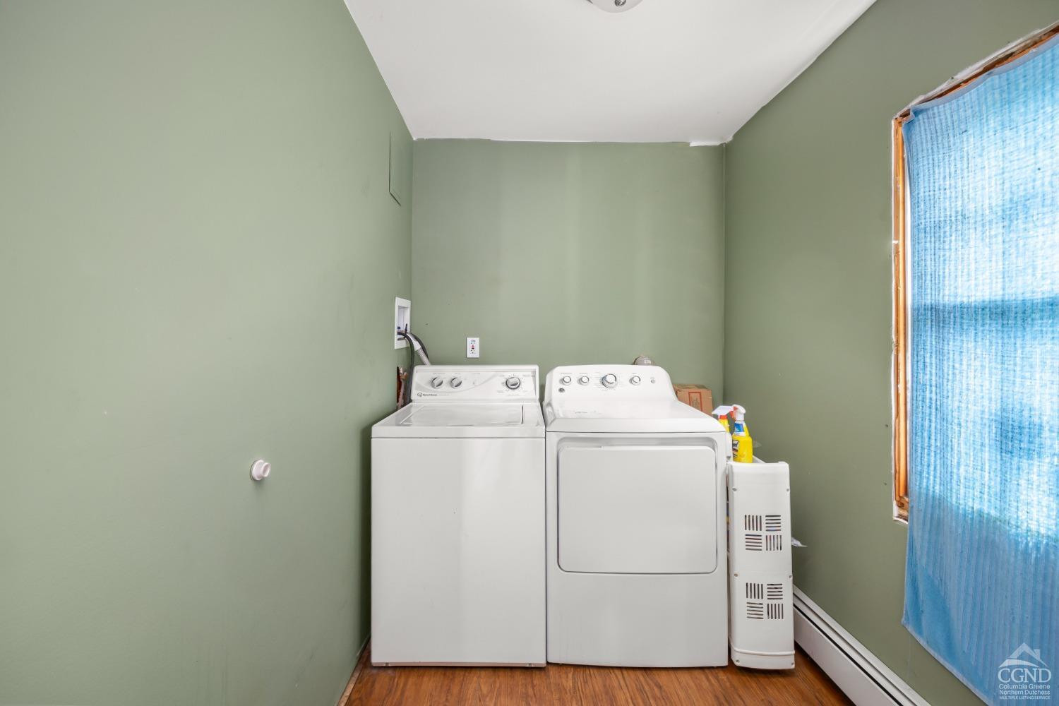 346 Craryville Road Craryville, NY 12521 - Photo 7 of 16 Laundry room on first floor.