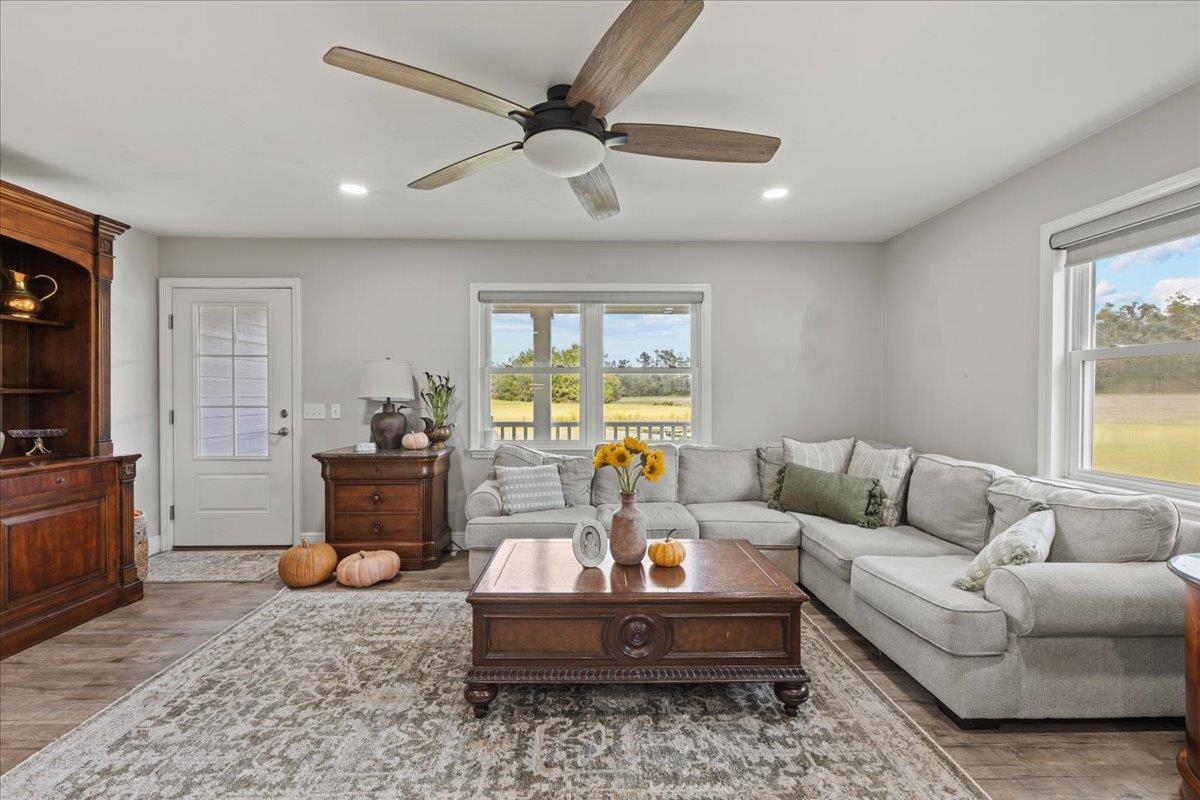 647 Southeast Regency Trail Madison, FL 32340 - Photo 14 of 58