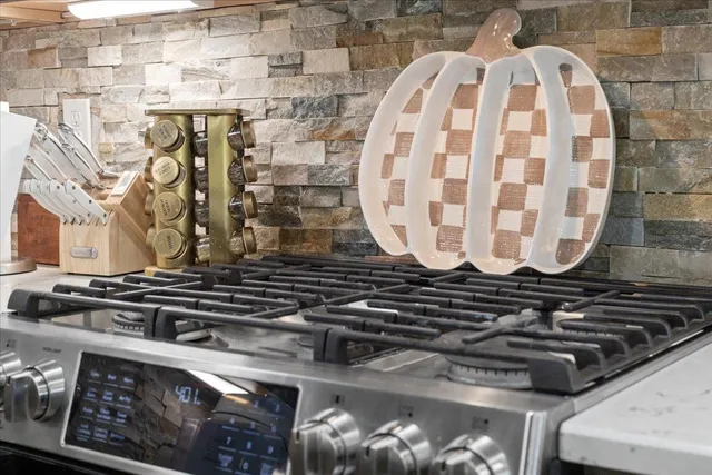 $345,000 | 647 Southeast Regency Trail, Madison, FL 32340